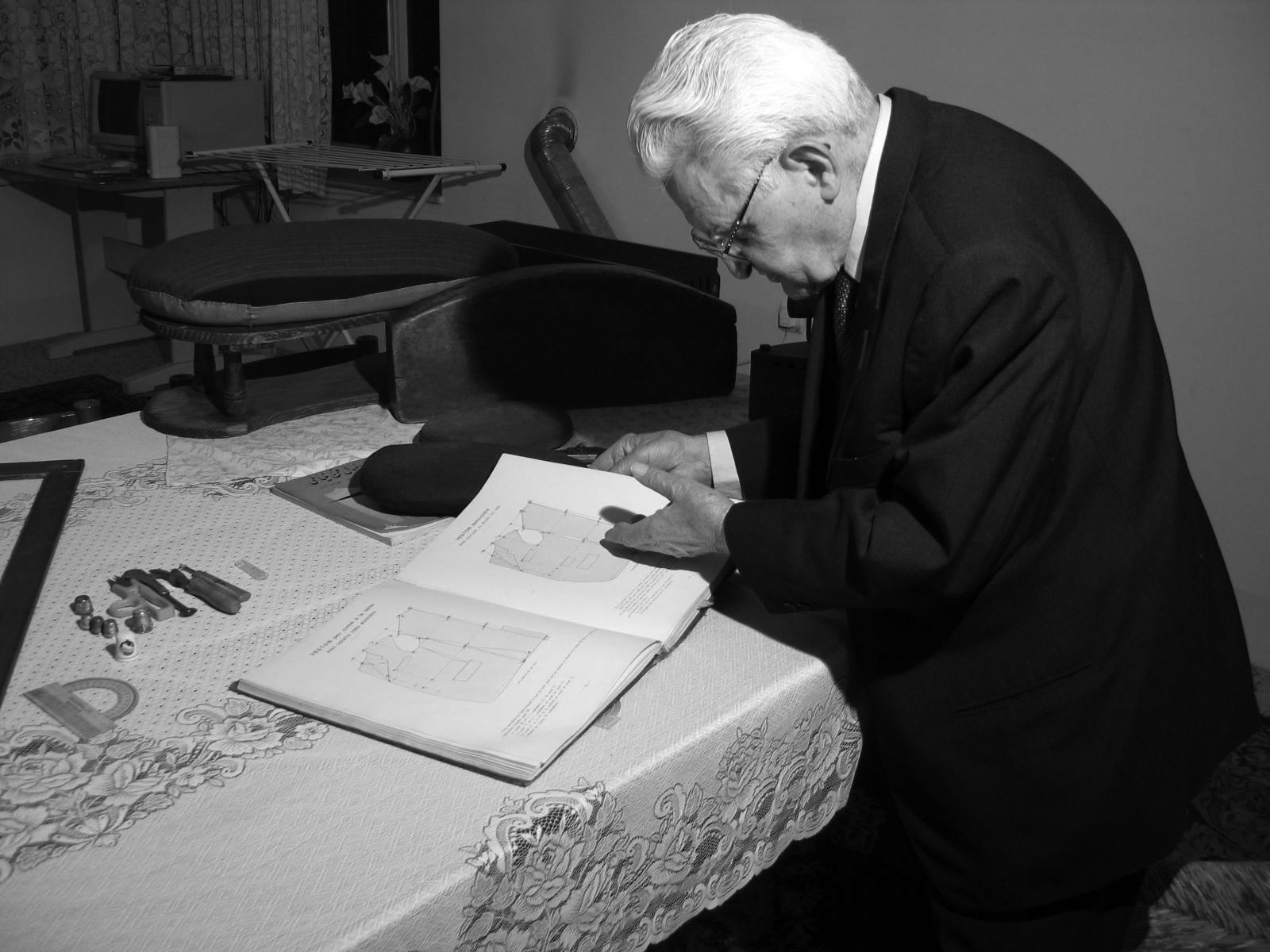 هنریک یقنازاریان 